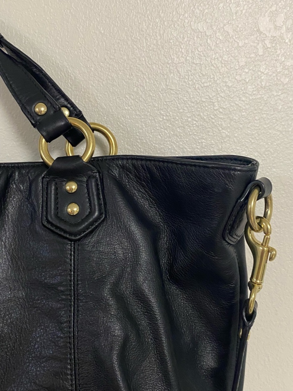 Coach Bag Campbell Black Leather Izzy Satchel Carryall Shoulder Bag F24683 FLAW - Picture 8 of 15
